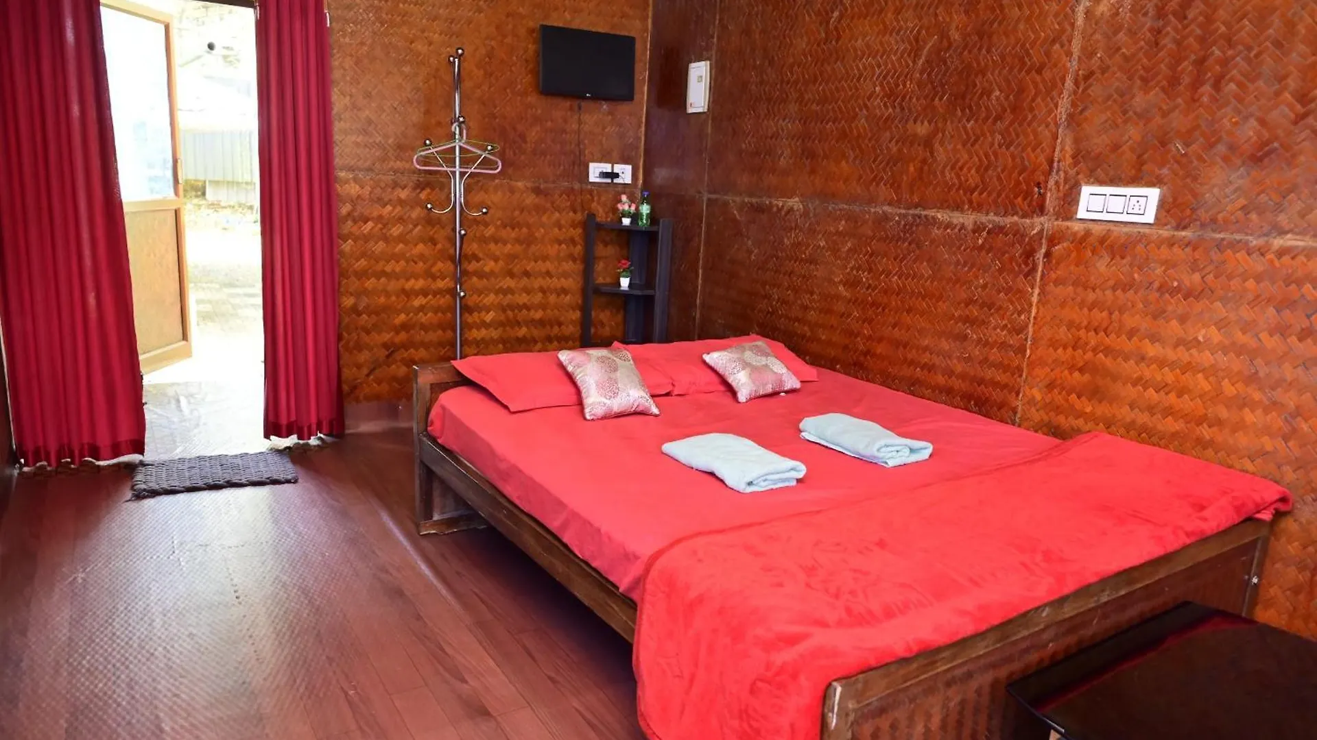 Sansree Homestay Mananthavady